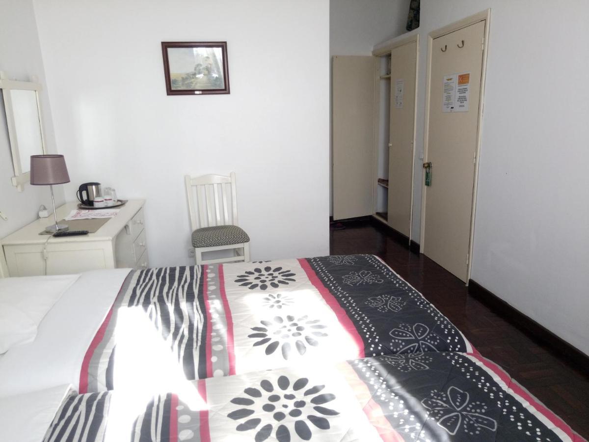 Pensao Residencial Vila Teresinha Фуншал Екстериор снимка